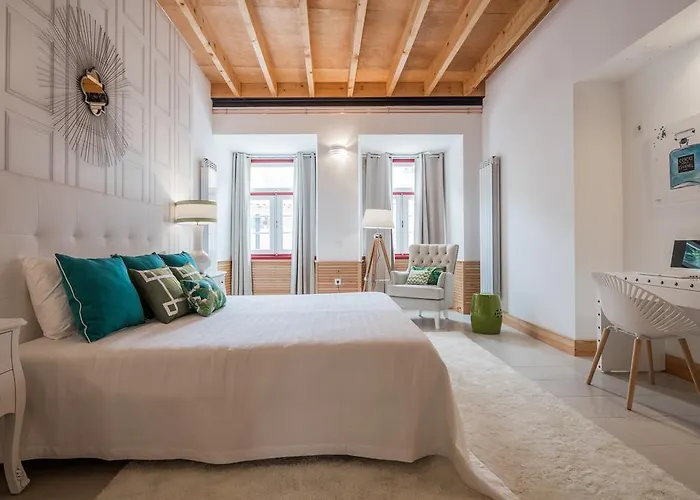 Five Senses Albergue Coimbra