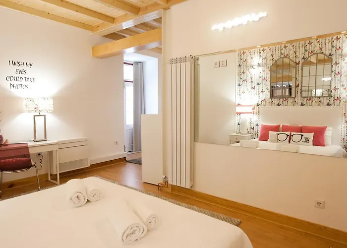 Five Senses Albergue Coimbra