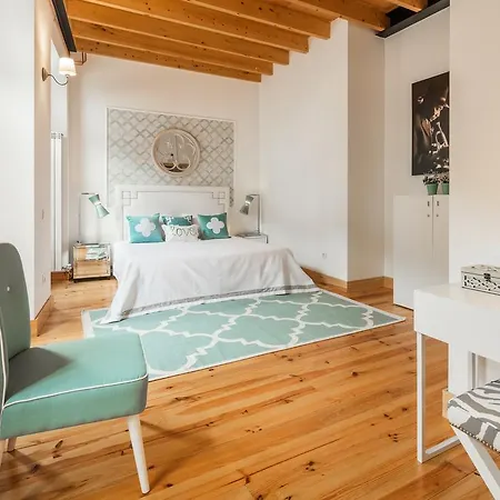 Five Senses Hostel Coimbra