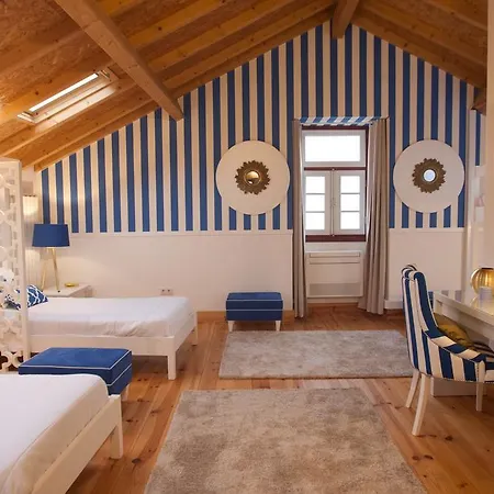 Hostel Five Senses *